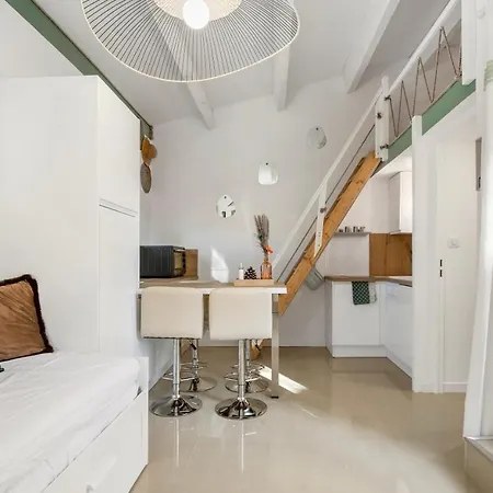 Le Parfum D'elegance Apartment
